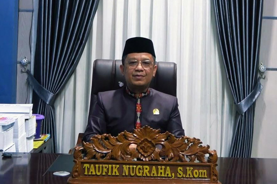 taufik nugraha